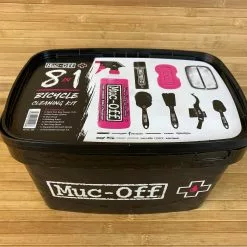 Muc-Off Muc Off PIT KIT (8in1) Reiniger Set