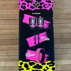 Muc-Off Muc Off Ultimate Tubeless Kit - DH/Trail/Enduro Tubeless Set -Fox-Laden 5488460 large