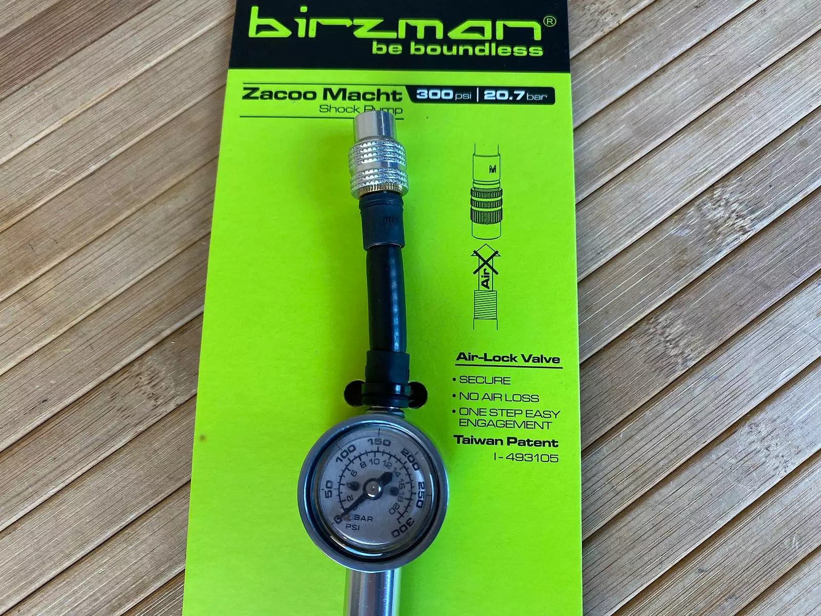 Birzman Zacoo Macht Shock Pump 300PSI 1" Gauge Dämpferpumpe 2 Birzman Zacoo Macht Shock Pump 300PSI 1" Gauge Dämpferpumpe – Bild 2