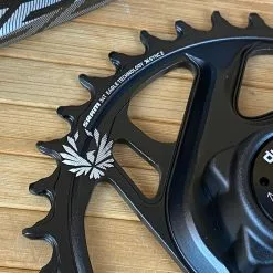 SRAM Descendant All Downhill Kurbel 83mm DUB 165mm 8 SRAM Descendant All Downhill Kurbel 83mm DUB 165mm -Fox-Laden 5490207 large