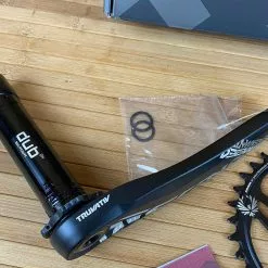 SRAM Descendant All Downhill Kurbel 83mm DUB 170mm -Fox-Laden 5545413 large