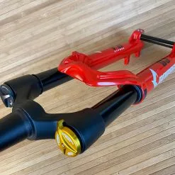 Marzocchi BOMBER DJ Rot 100mm / 26" Dirt Federgabel 20 Marzocchi BOMBER DJ Rot 100mm / 26" Dirt Federgabel -Fox-Laden 5563296 large