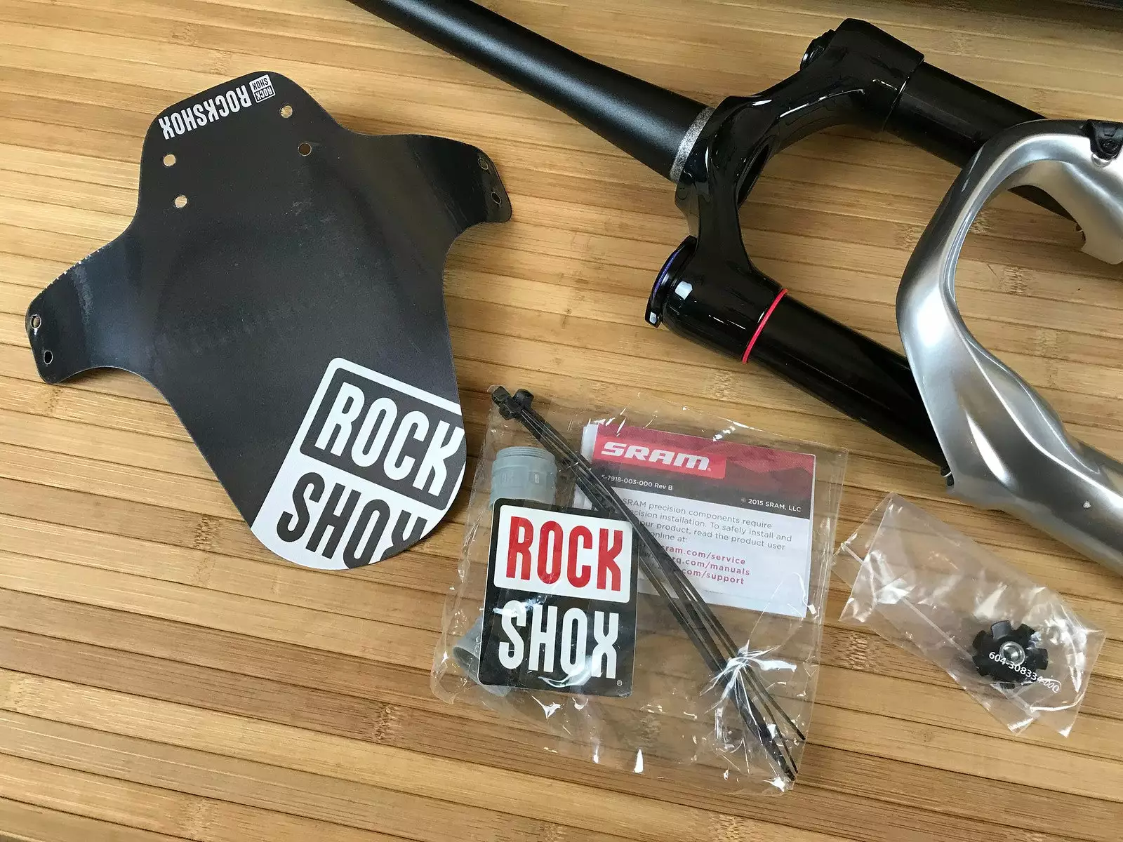 Rock-shox RockShox Pike DJ Ultimate 26" / 100mm Tapered Federgabel 5 Rock-shox RockShox Pike DJ Ultimate 26" / 100mm Tapered Federgabel – Bild 5