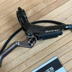 Hayes Dominion A4 Bremse Front / Vorne -Fox-Laden IMG 0008