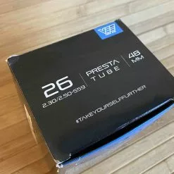 Vee Tire Schlauch 26" 2.3/2.5 Presta FV 48 -Fox-Laden IMG 0124 scaled