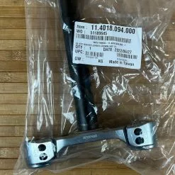 Rock-shox Rock Shox Boxxer Untere Brücke Mit Schaft 1 1/8" Crown-Steerer 46mm Offset ( 10 OS ) -Fox-Laden IMG 0143 0e7ce2d1 a6f3 4dde bdb4 2595e07941b4