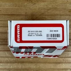 SRAM Pressfit 30 / PF30 Innenlager 68-92mm -Fox-Laden IMG 0185