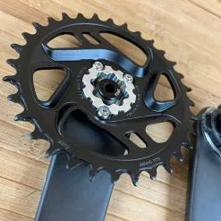 SRAM Truvativ Descendant Carbon Eagle DUB Kurbel 175mm 32T -Fox-Laden IMG 0213 9a829def 9bb7 4381 ab22 5faae6bc0112