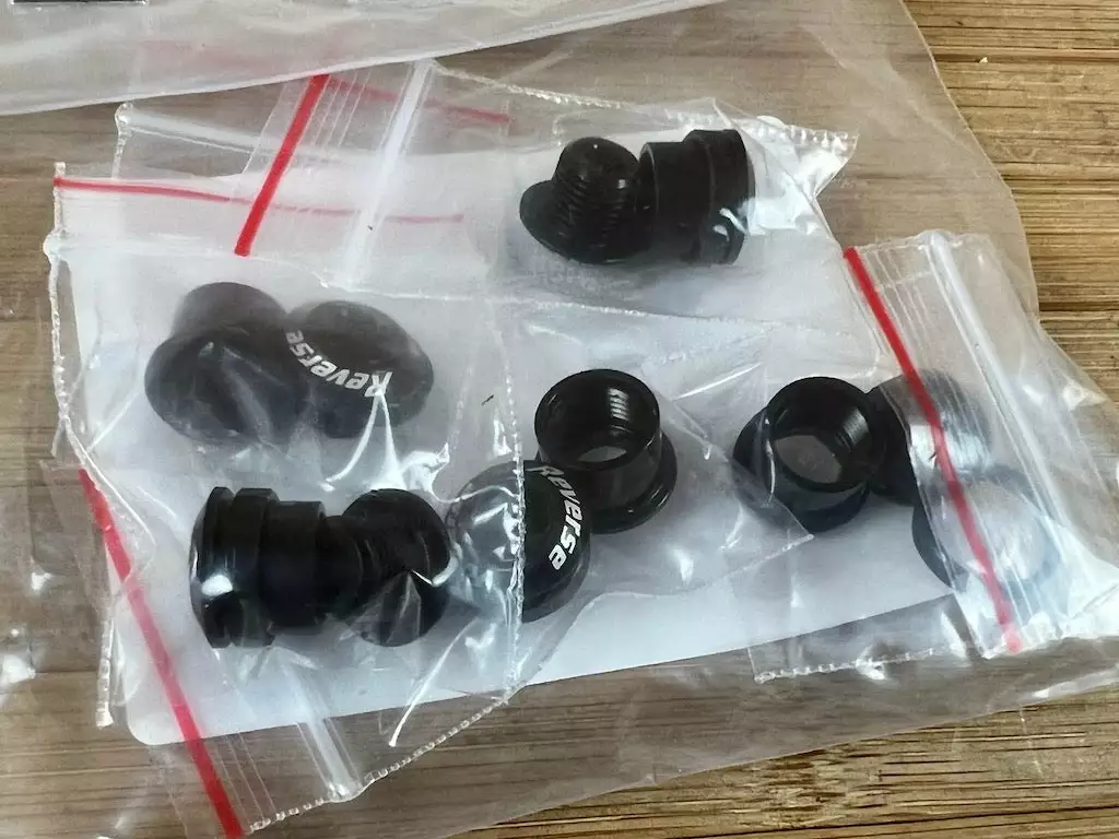 Reverse Kettenblattschrauben-Set (5 Stk.) Black 1 Reverse Kettenblattschrauben-Set (5 Stk.) Black