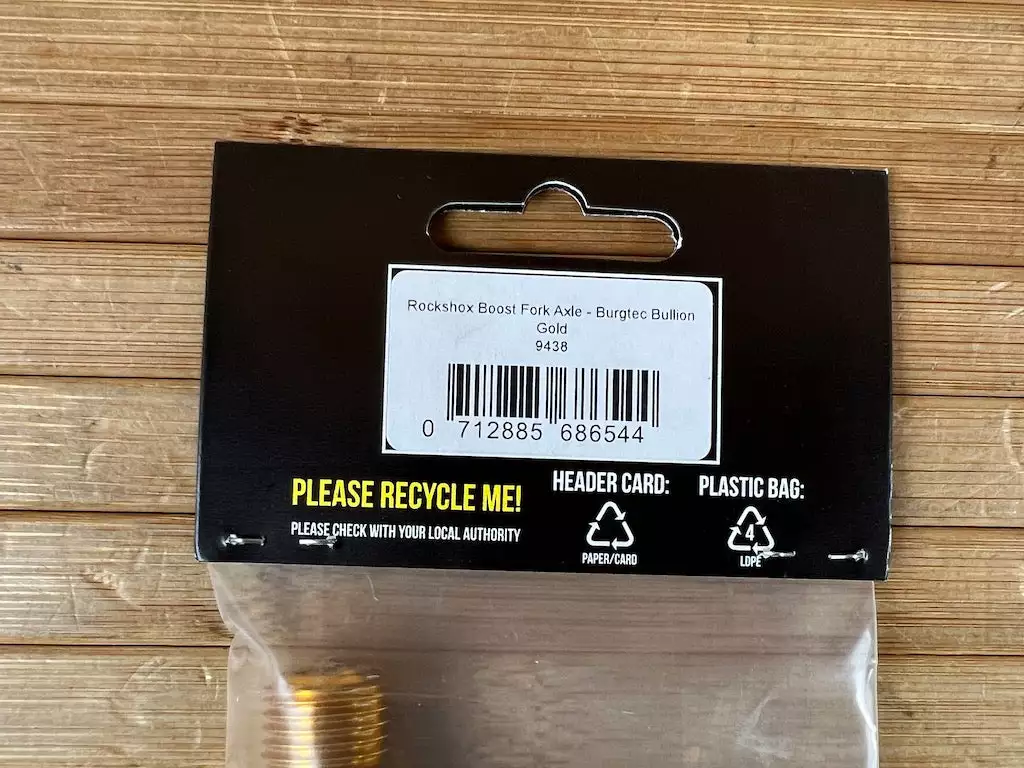 Burgtec Rock Shox Boost Achse / Axle Bullion Gold 3 Burgtec Rock Shox Boost Achse / Axle Bullion Gold – Bild 3
