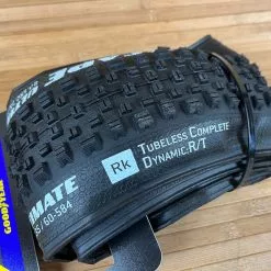 Goodyear Escape Tubeless Complete 27,5 X 2,35" Reifen -Fox-Laden IMG 0456