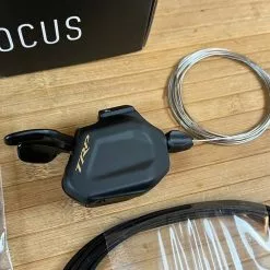 TRP TR12 Schaltwerk & Schalthebel Set 12-fach Gold -Fox-Laden IMG 0538