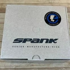 Spank Spike Reboot Pedale / Plattformpedale Orange 14 Spank Spike Reboot Pedale / Plattformpedale Orange -Fox-Laden IMG 0734