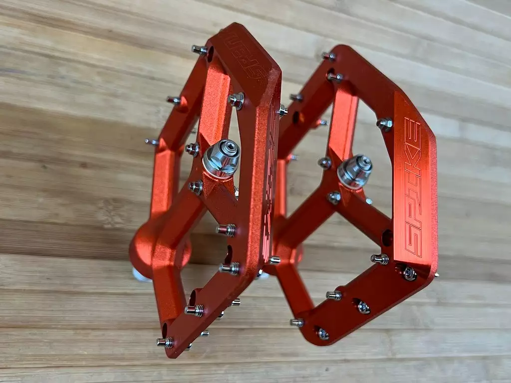 Spank Spike Reboot Pedale / Plattformpedale Orange 4 Spank Spike Reboot Pedale / Plattformpedale Orange – Bild 4