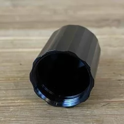 Fox Rebound Abdeckkappe / Staubkappe Grip2 Schwarz -Fox-Laden IMG 0758 scaled