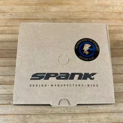 Spank Oozy Trail Reboot Pedale / Plattformpedale Purple 14 Spank Oozy Trail Reboot Pedale / Plattformpedale Purple -Fox-Laden IMG 0765 00a0af24 8be0 4e85 a3c7 0a799172d91f