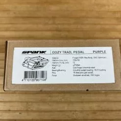 Spank Oozy Trail Reboot Pedale / Plattformpedale Purple 15 Spank Oozy Trail Reboot Pedale / Plattformpedale Purple -Fox-Laden IMG 0766 afdffccc 4f91 4f62 97d1 85b34f1102cf