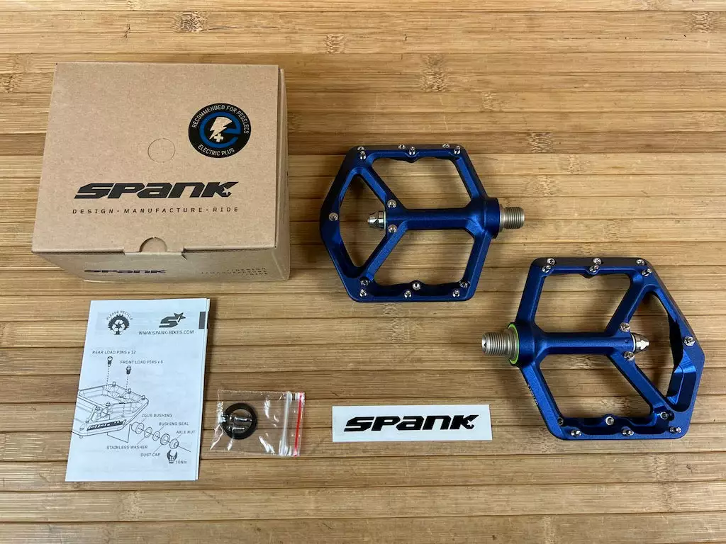 Spank Oozy Trail Reboot Pedale / Plattformpedale Blue 1 Spank Oozy Trail Reboot Pedale / Plattformpedale Blue