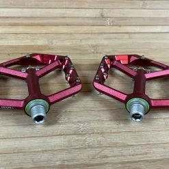 Spank Oozy Trail Reboot Pedale / Plattformpedale Red -Fox-Laden IMG 0815