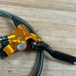 Formula CURA X Scheibenbremse Gold VR Oder HR -Fox-Laden IMG 1037 3300f1a8 8478 49ca 9308 47f6c4241c00