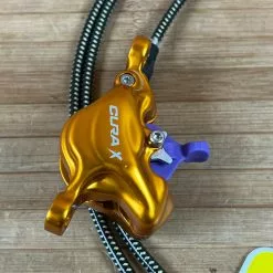 Formula CURA X Scheibenbremse Gold VR Oder HR -Fox-Laden IMG 1038 82a5454e 540c 4e4f 8147 c859ae00d87d