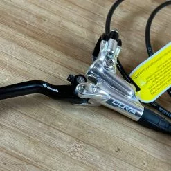 Formula CURA Scheibenbremse Polish VR Oder HR -Fox-Laden IMG 1051 1b8af072 9a21 46e1 bb2f 872d7b9a26ab