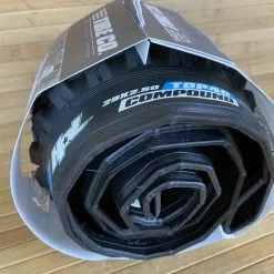 Vee Tire Attack HPL 29 X 2.5 Reifen -Fox-Laden IMG 1135 scaled