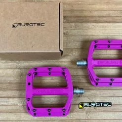 Burgtec MK4 Composite Flat Pedals / Pedale Purple