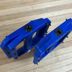 Burgtec MK4 Composite Flat Pedals / Pedale Deep Blue -Fox-Laden IMG 1276
