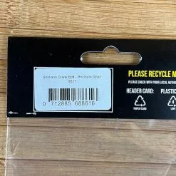 Burgtec Shimano Crank Bolt / Schraube Rhodium Silver -Fox-Laden IMG 1371 f6fba57e efa1 471f afc5 20ffbc8bc1e4