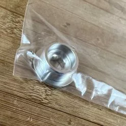 Burgtec Shimano Crank Bolt / Schraube Rhodium Silver -Fox-Laden IMG 1372 2ee4fb56 e3c5 460d ae21 de03f85c9401