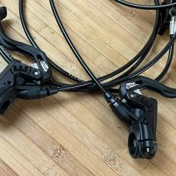 Magura MT5 PRO Scheibenbremsen Set Mit Discs 203 / 180 -Fox-Laden IMG 1785 73252d07 1bf4 43de 9c90 040469c8ee5b