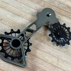 Fraezen Kaefig SRAM AXS / Mechanisch Bronze -Fox-Laden IMG 1793