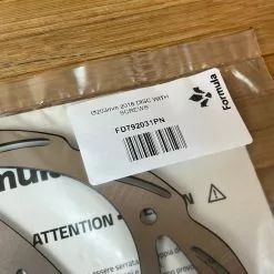 Formula Monolitic Disc / Bremsscheibe 203mm -Fox-Laden IMG 1843