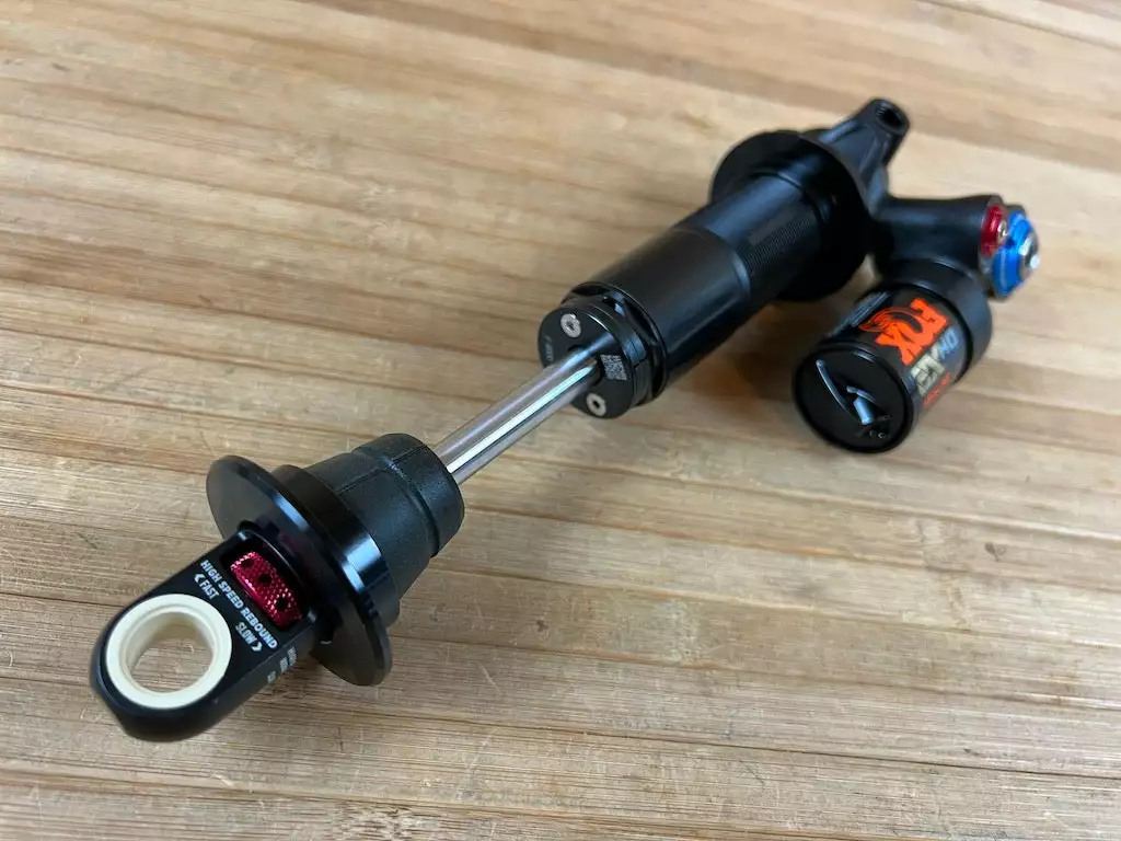 Fox DHX2 Factory Race 225x70mm Trunnion 2021 Dämpfer 5 Fox DHX2 Factory Race 225x70mm Trunnion 2021 Dämpfer – Bild 5