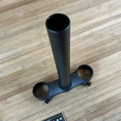 Manitou Dorado Brücke Mit Schaft Unten Ab 2021 47mm Offset -Fox-Laden IMG 2130 07c7fdbe b830 4ee7 8305 034087273813