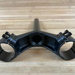 Manitou Dorado Brücke Mit Schaft Unten Ab 2021 47mm Offset -Fox-Laden IMG 2131 a9214798 ae20 42db a03d 5858d6de224d