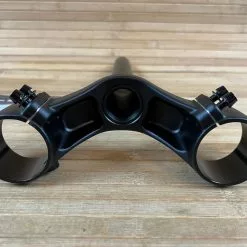 Manitou Dorado Brücke Mit Schaft Unten Ab 2021 57mm Offset -Fox-Laden IMG 2139 9936b608 7a02 4ad6 a307 29162da8951f