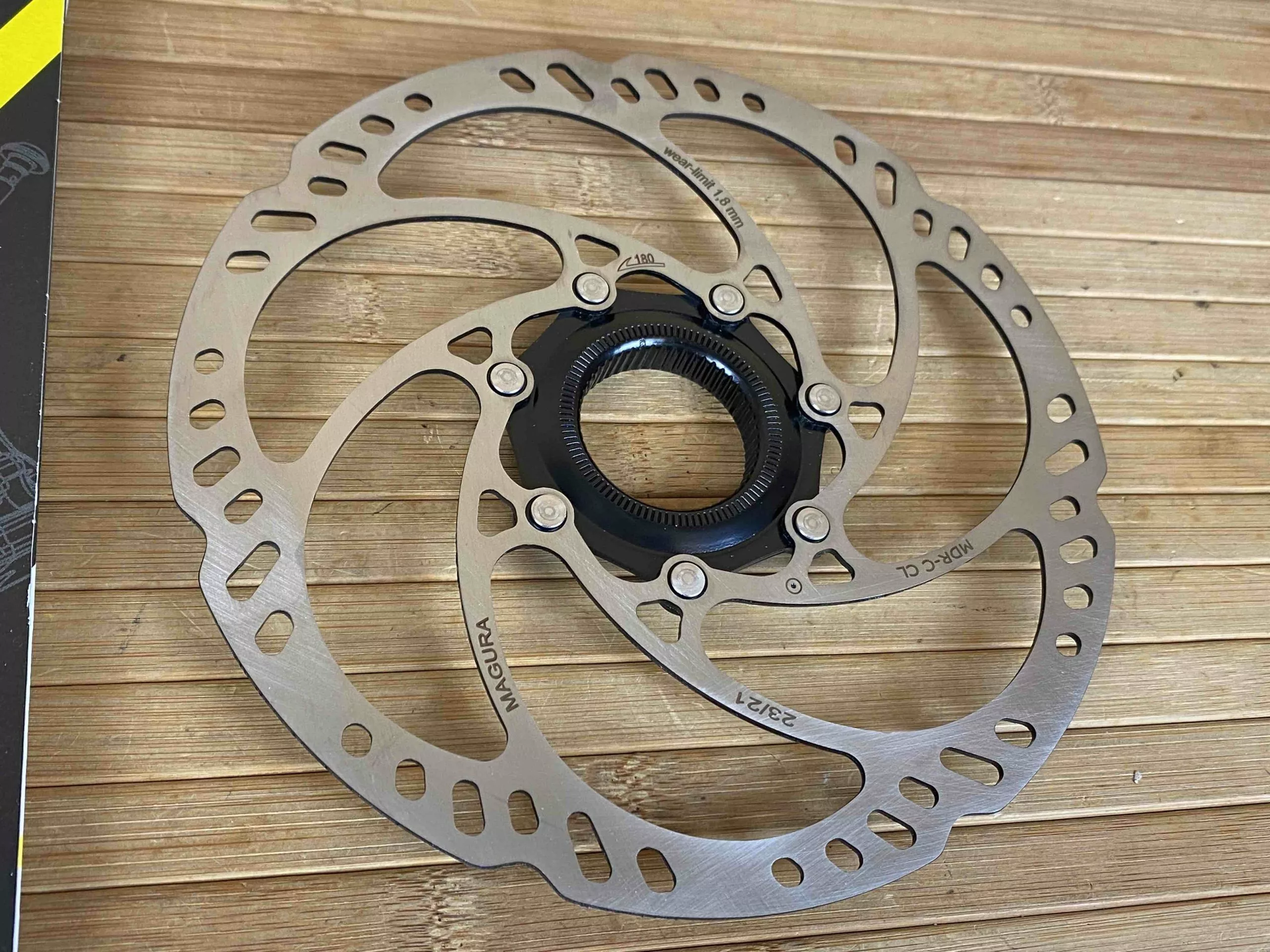 Magura MDR-C CL 180mm Centerlock Disc / Bremsscheibe Schnellspannachse 2 Magura MDR-C CL 180mm Centerlock Disc / Bremsscheibe Schnellspannachse – Bild 2