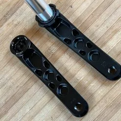 Race Face Turbine Kurbel / Kurbelset 170mm / 136mm Black 13 Race Face Turbine Kurbel / Kurbelset 170mm / 136mm Black -Fox-Laden IMG 2333