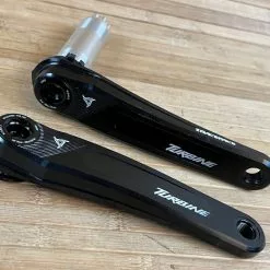 Race Face Turbine Kurbel / Kurbelset 165mm / 136mm Black 14 Race Face Turbine Kurbel / Kurbelset 165mm / 136mm Black -Fox-Laden IMG 2357