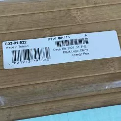 Fox Decal Kit 36 2021 F-S Black Logo / Shiny Orange -Fox-Laden IMG 2378 scaled