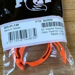 FOX Volume Spacer / Token Float X2 3 Paar -Fox-Laden IMG 2654 scaled