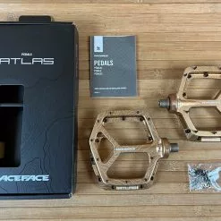 Race Face Atlas 2022 Kash Money Plattformpedale / Pedale