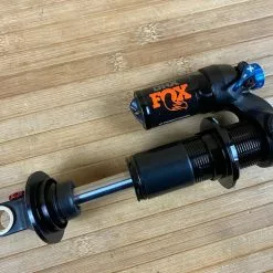 Fox DHX F-S 185 X 55 Trunnion 2022 Dämpfer -Fox-Laden IMG 3188