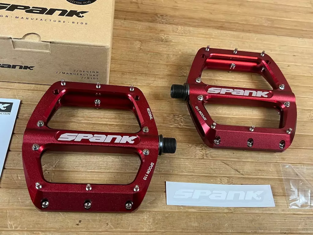 Spank Spoon 110 Pedale / Plattformpedale Rot 4 Spank Spoon 110 Pedale / Plattformpedale Rot – Bild 4