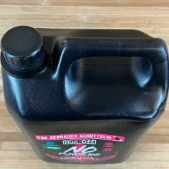 Muc-Off Muc Off No Puncture Hassle 5L Dichtmilch Kanister 13 Muc-Off Muc Off No Puncture Hassle 5L Dichtmilch Kanister -Fox-Laden IMG 3487 925ed53c 1f00 4e5e a093 5ee8437ee56c