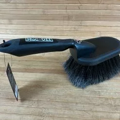 Muc-Off Muc Off Super Soft Wash Brush Bürste -Fox-Laden IMG 3494 f672748e 501d 4c6d 9782 12136cf7ecf8