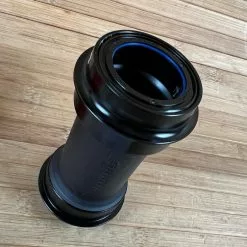 SRAM DUB Pressfit 30 83mm Cannondale Innenlager -Fox-Laden IMG 3535