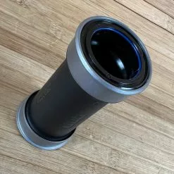 SRAM DUB Pressfit 86,5mm Stahl Rennrad Innenlager -Fox-Laden IMG 3556